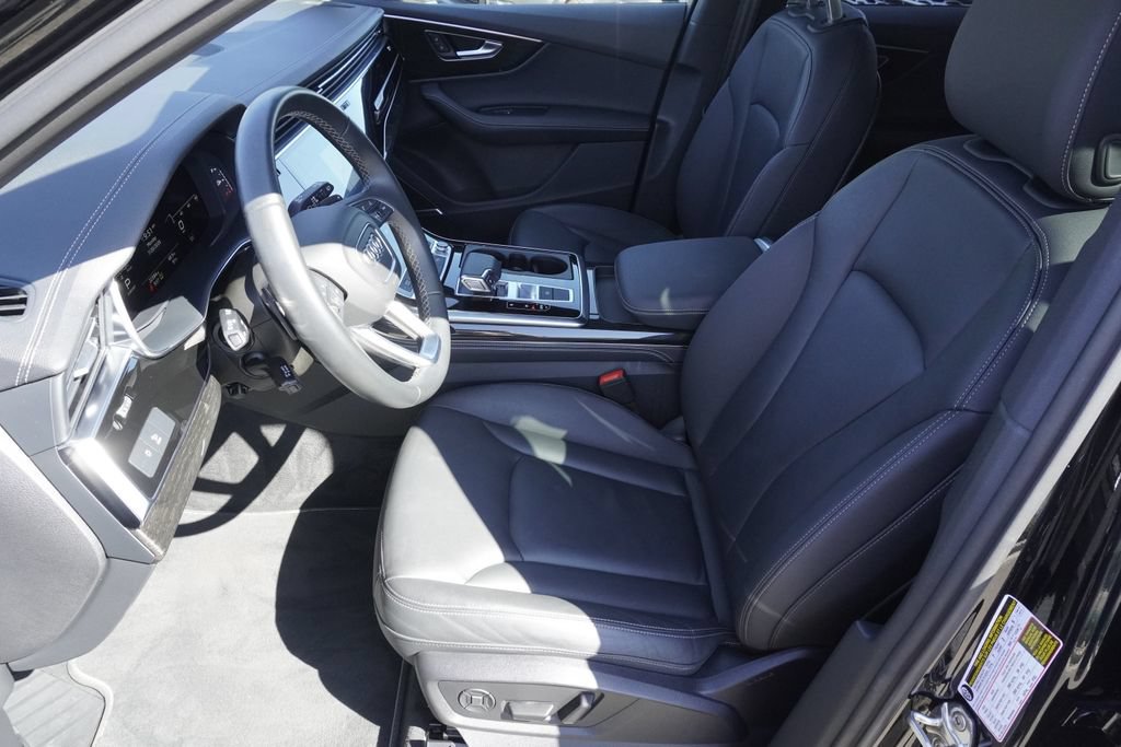 Used 2025 Audi Q7 3.0T Premium Plus AWD/4WD image 19