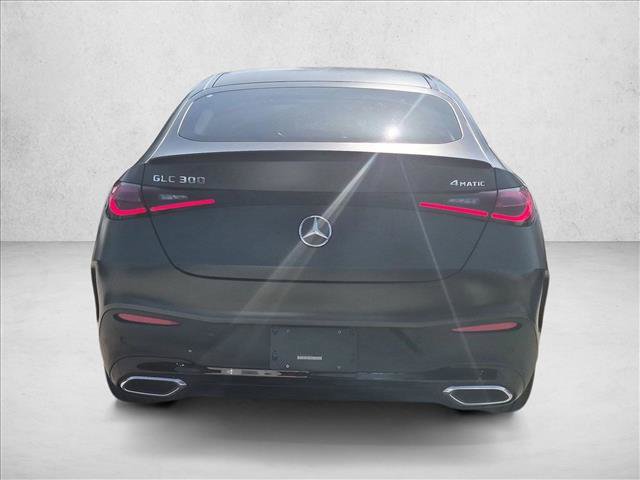 Used 2025 Mercedes-Benz GLC 300 4MATIC image 6