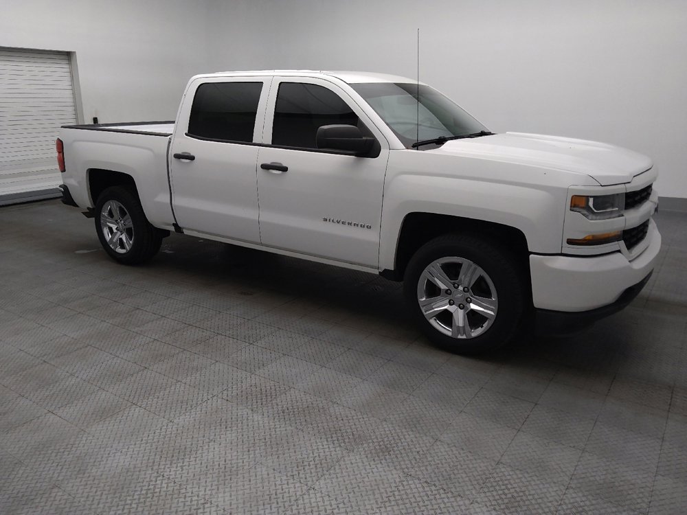 Used 2018 Chevrolet Silverado 1500 Custom w/ Trailering Package RWD image 11