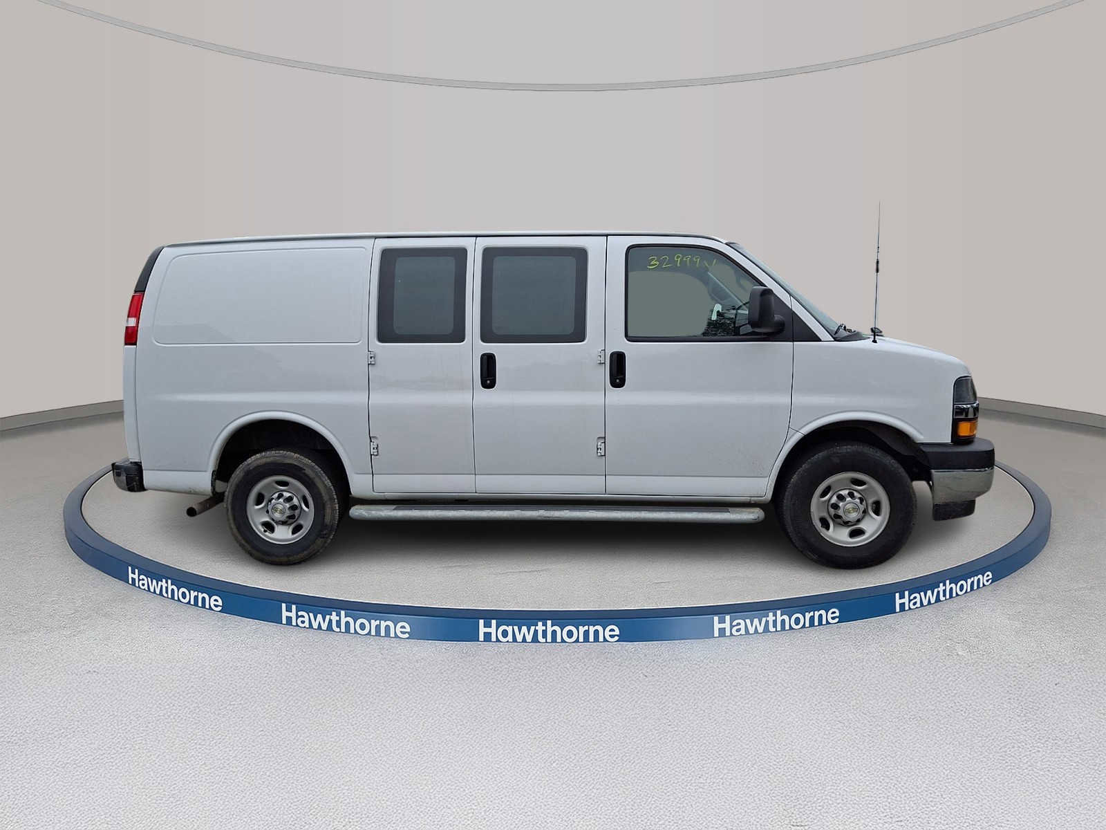 Used 2024 Chevrolet Express 2500 w/ Driver Convenience Package RWD image 7