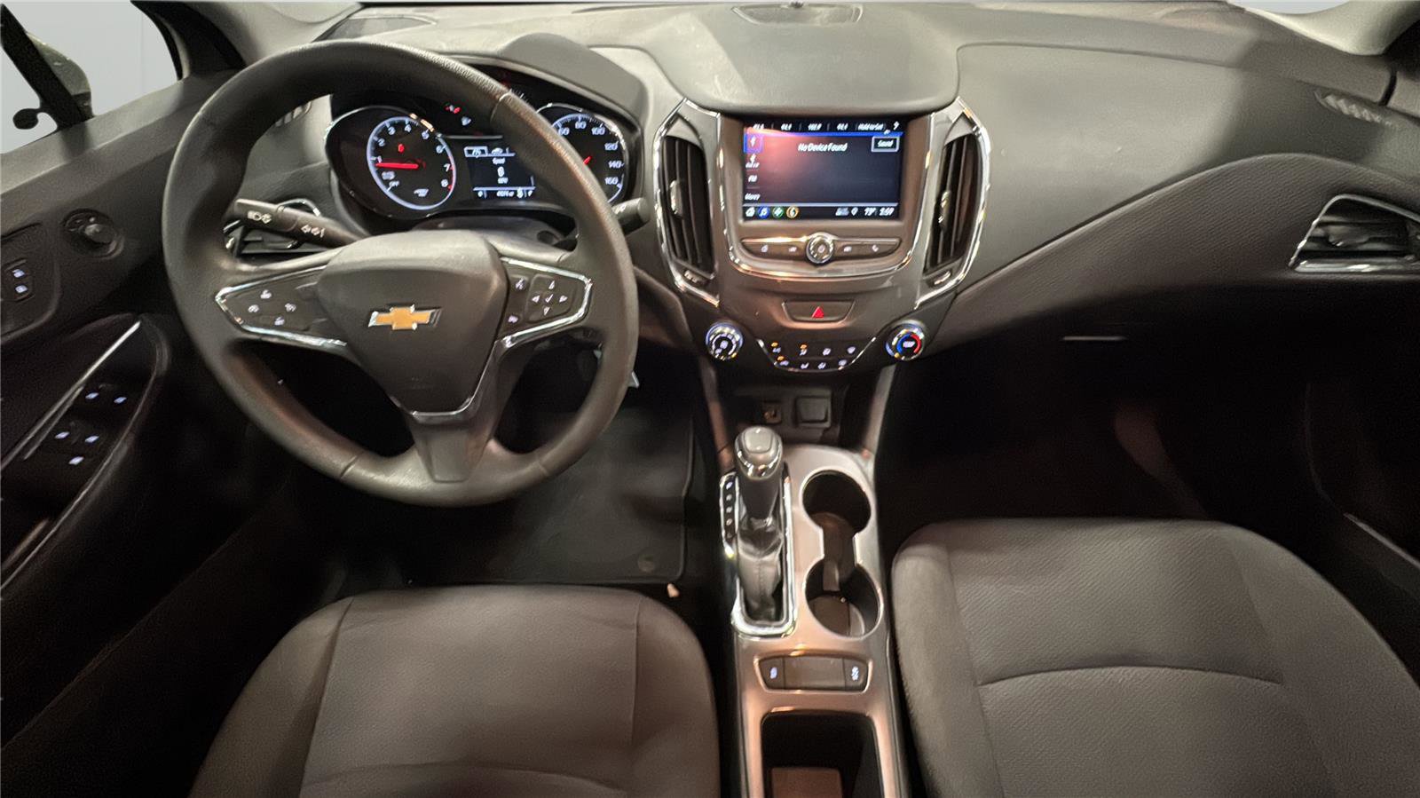 Used 2019 Chevrolet Cruze LS w/ LS Convenience Package FWD image 22