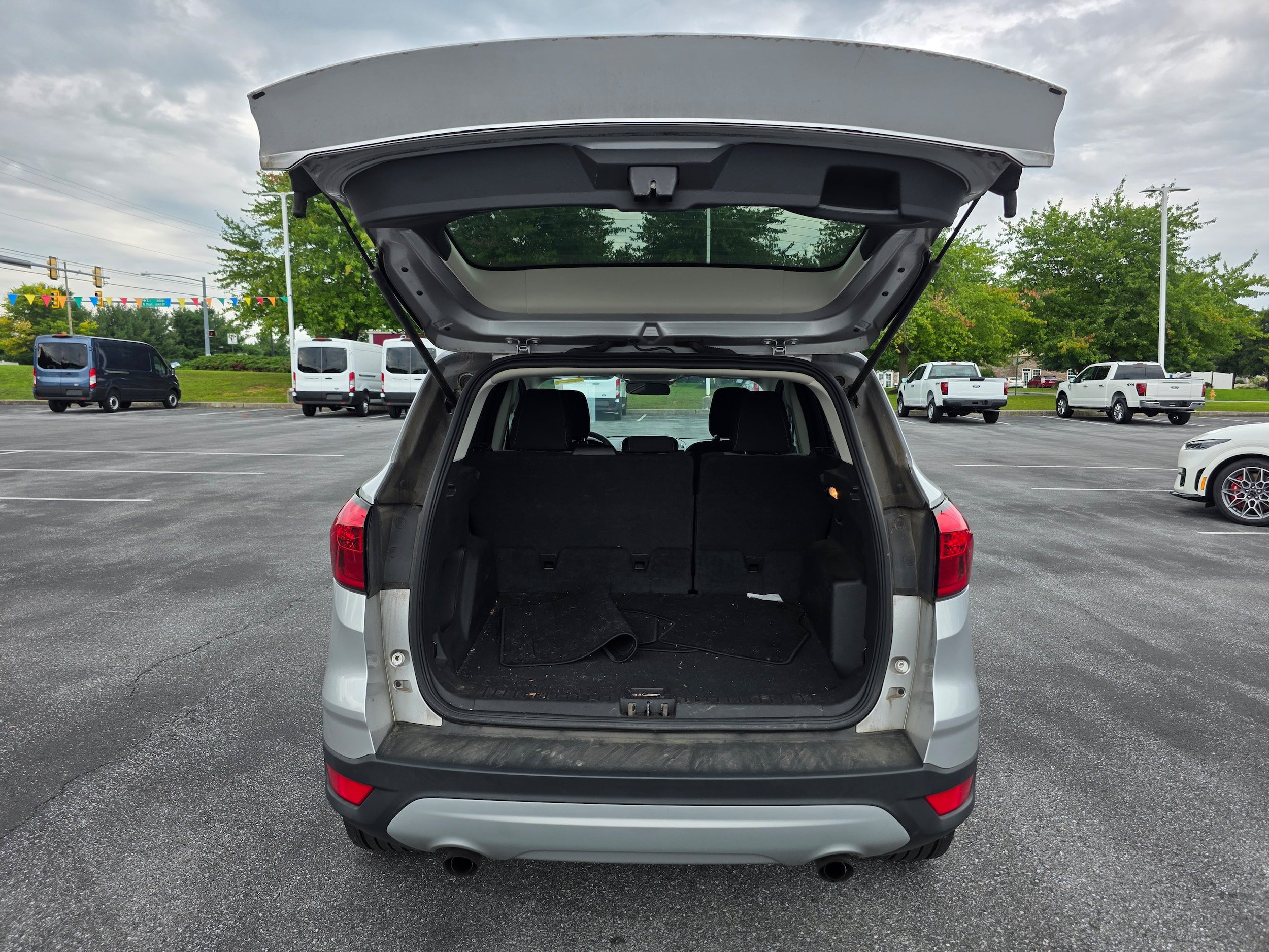 Used 2019 Ford Escape SE AWD/4WD image 7