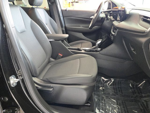 Used 2024 Buick Encore GX Preferred FWD image 4