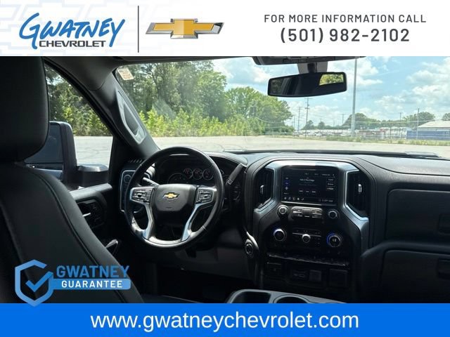 Used 2020 Chevrolet Silverado 2500 LTZ w/ Z71 Off-Road Package AWD/4WD image 30