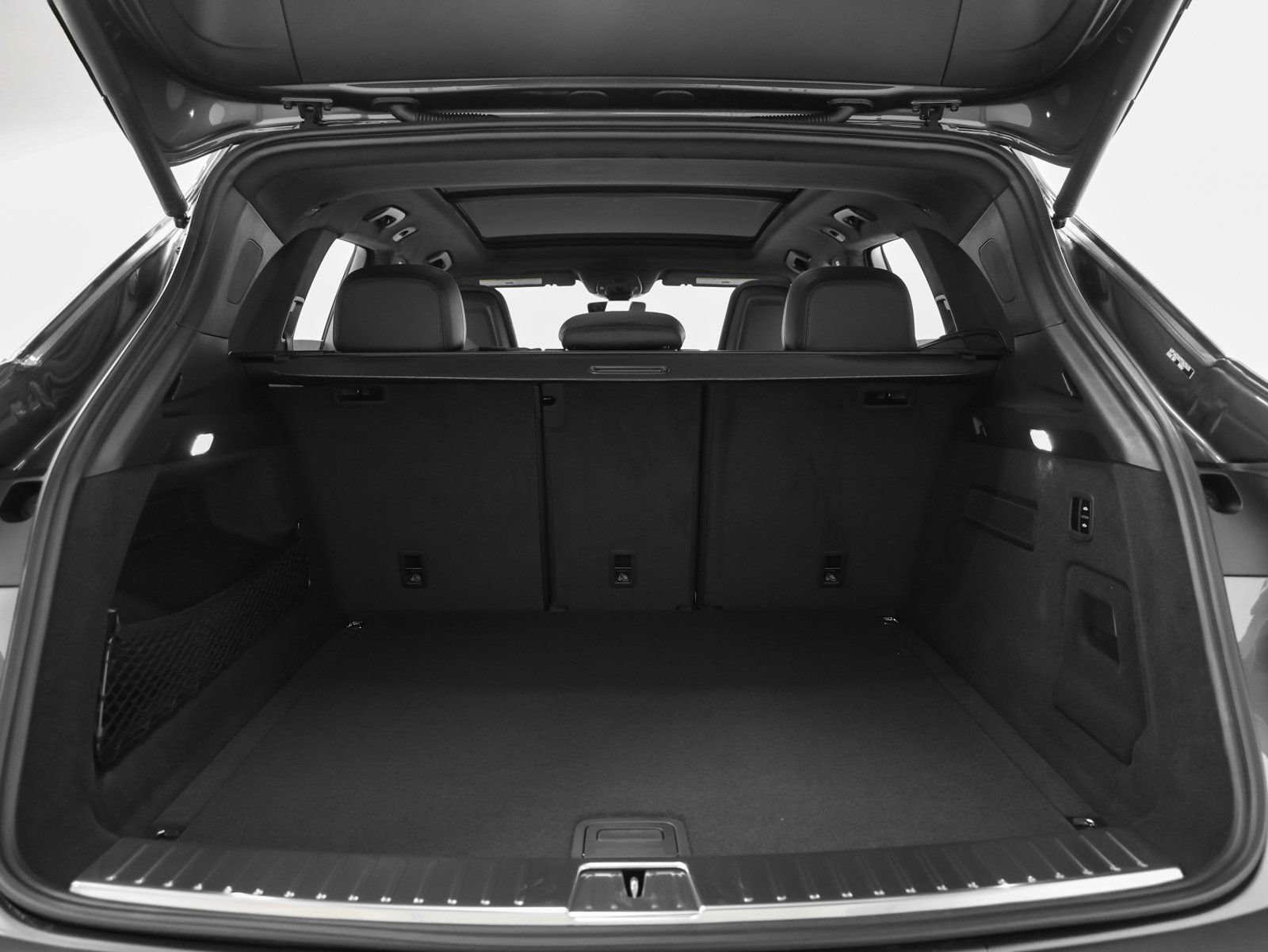 New 2026 Porsche Cayenne GTS image 18