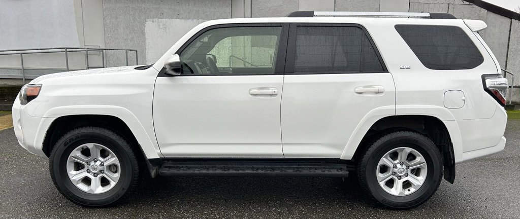 Certified 2024 Toyota 4Runner SR5 image 8