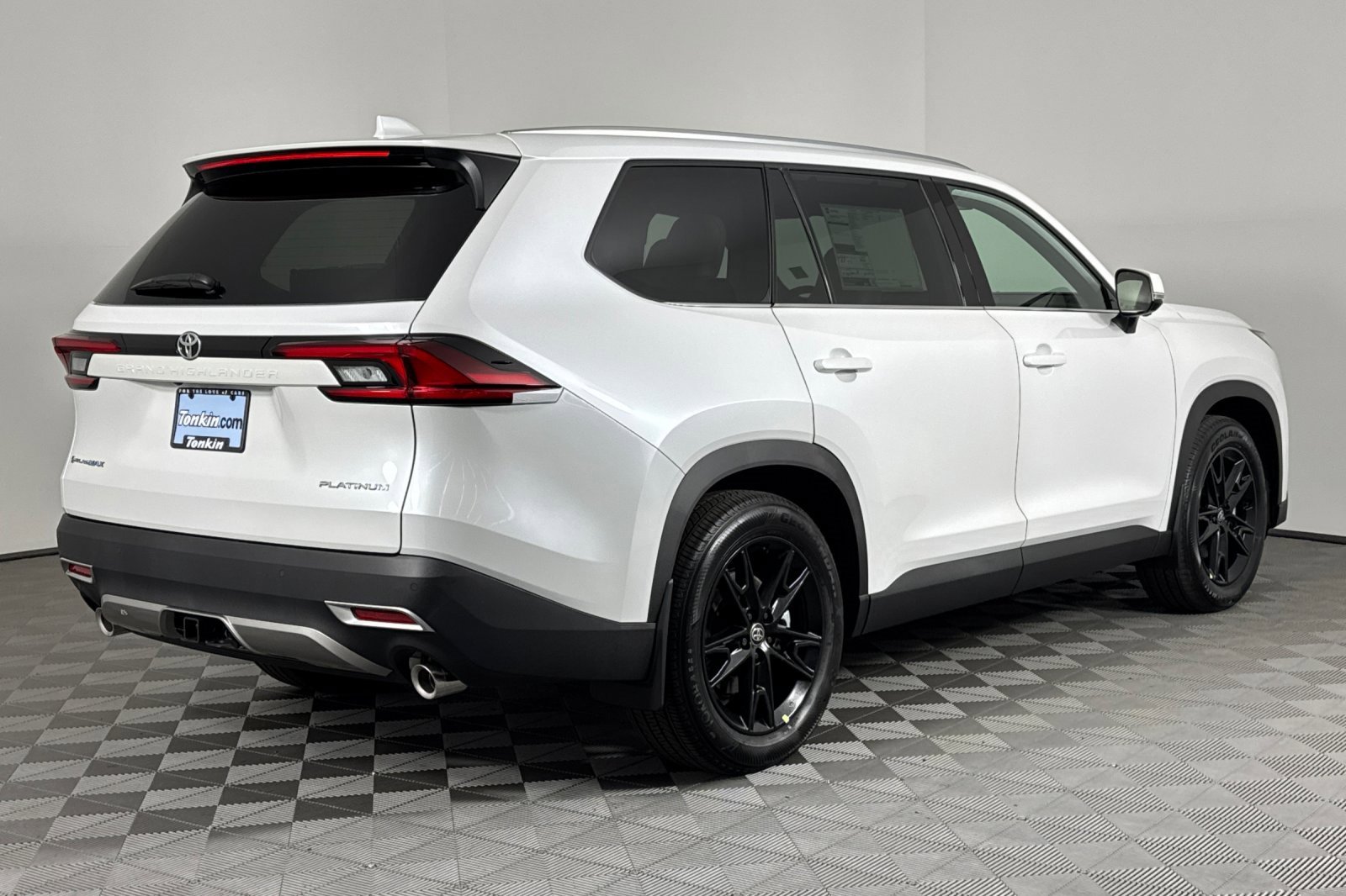 New 2026 Toyota Grand Highlander Platinum image 4