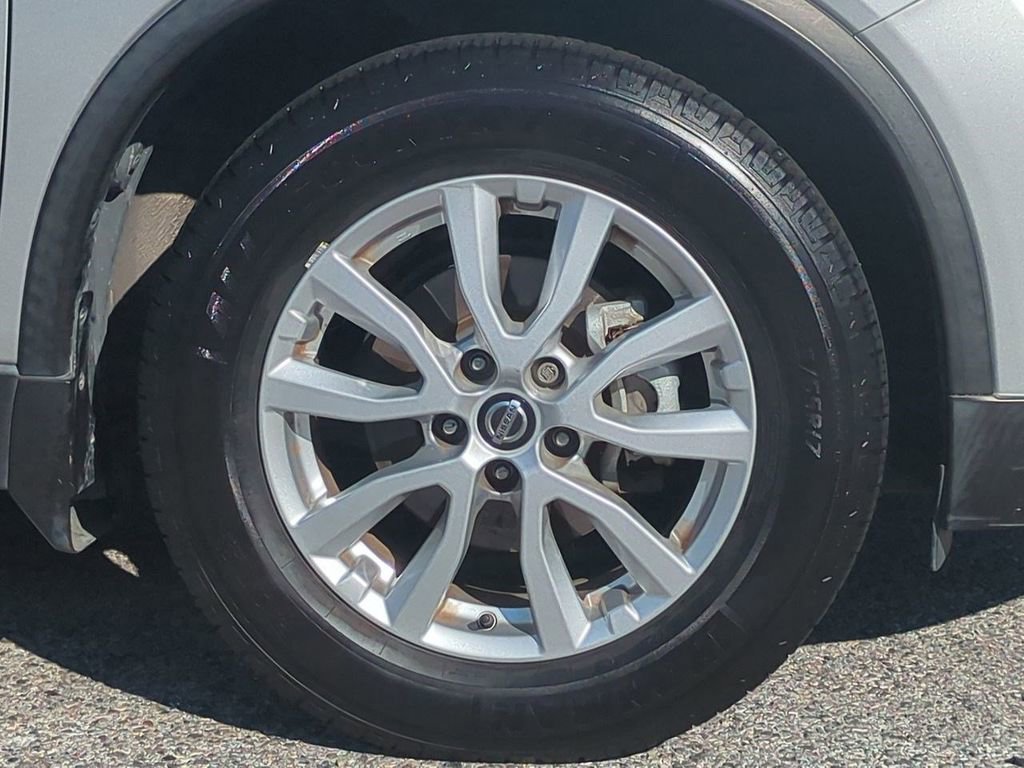 Certified 2020 Nissan Rogue S w/ Special Edition Package image 11