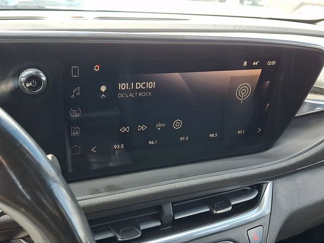 Used 2024 Buick Envista Preferred w/ Convenience I Package image 16