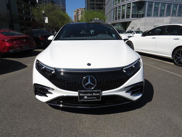 Certified 2023 Mercedes-Benz EQS 580 4MATIC Sedan w/ Exclusive Trim Package image 6