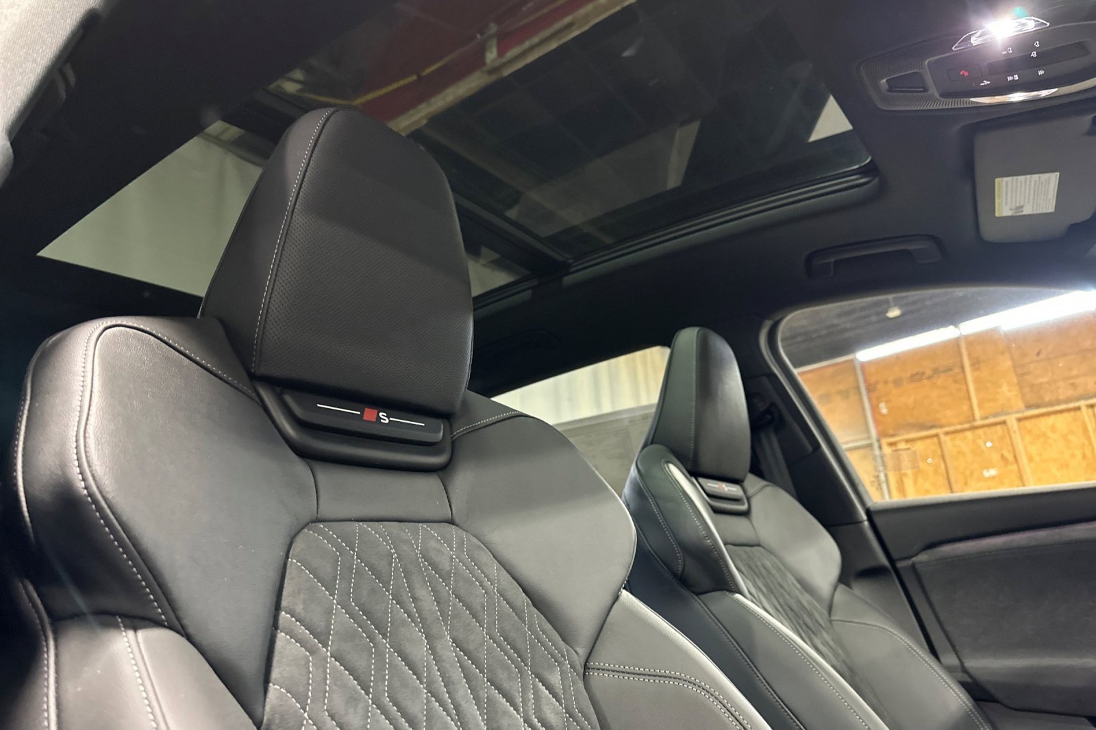 New 2027 Audi SQ6 e-tron Premium Plus AWD/4WD image 16