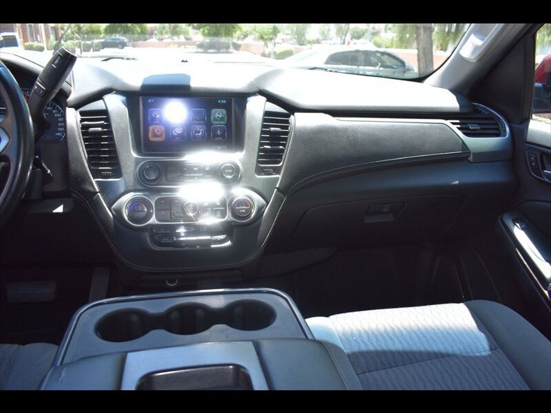 Used 2017 Chevrolet Suburban LS RWD image 33