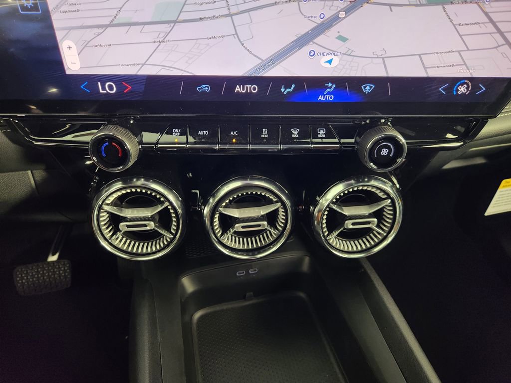 New 2026 Chevrolet Blazer EV LT image 19