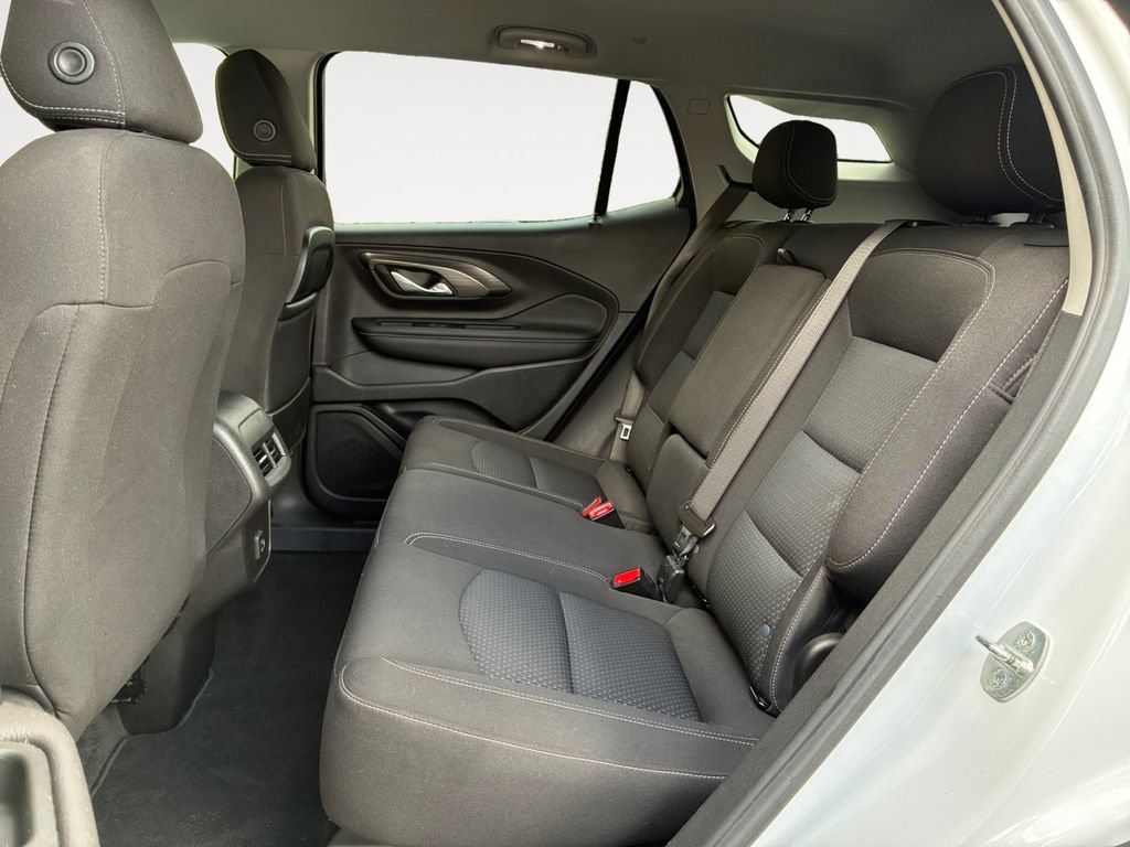 Used 2022 GMC Terrain SLE FWD image 13