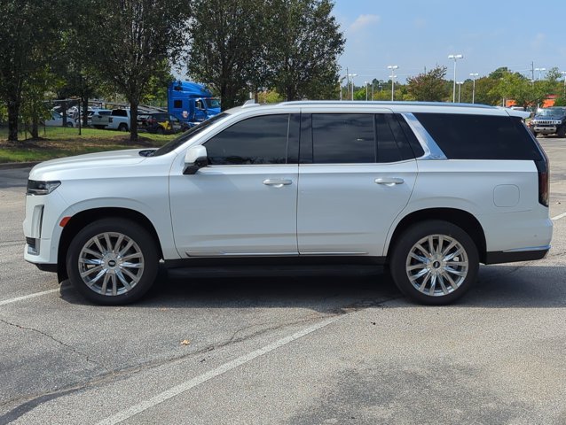 Used 2023 Cadillac Escalade Premium Luxury AWD/4WD image 4