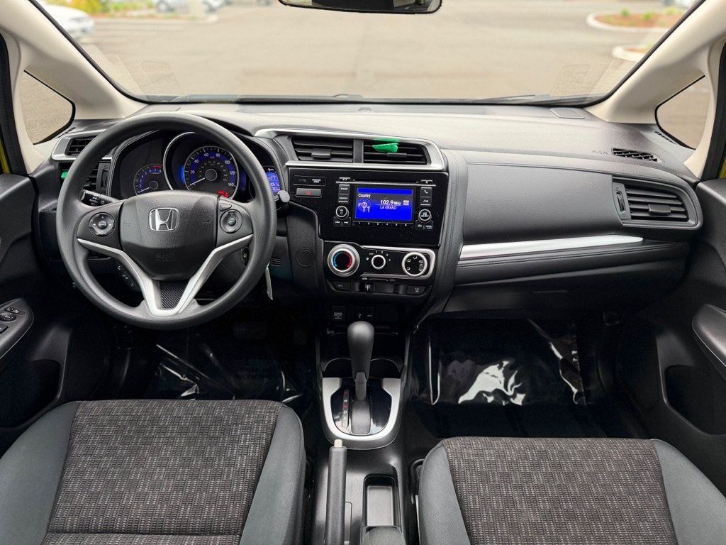 Used 2017 Honda Fit LX image 16