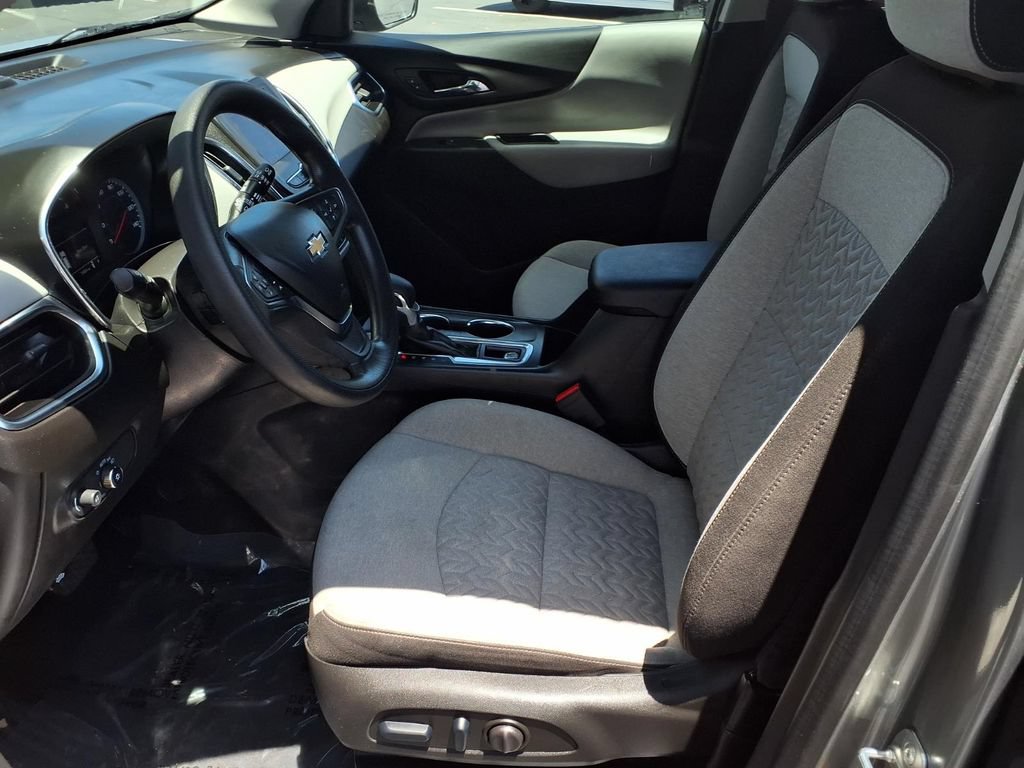 Used 2024 Chevrolet Equinox LS FWD image 16