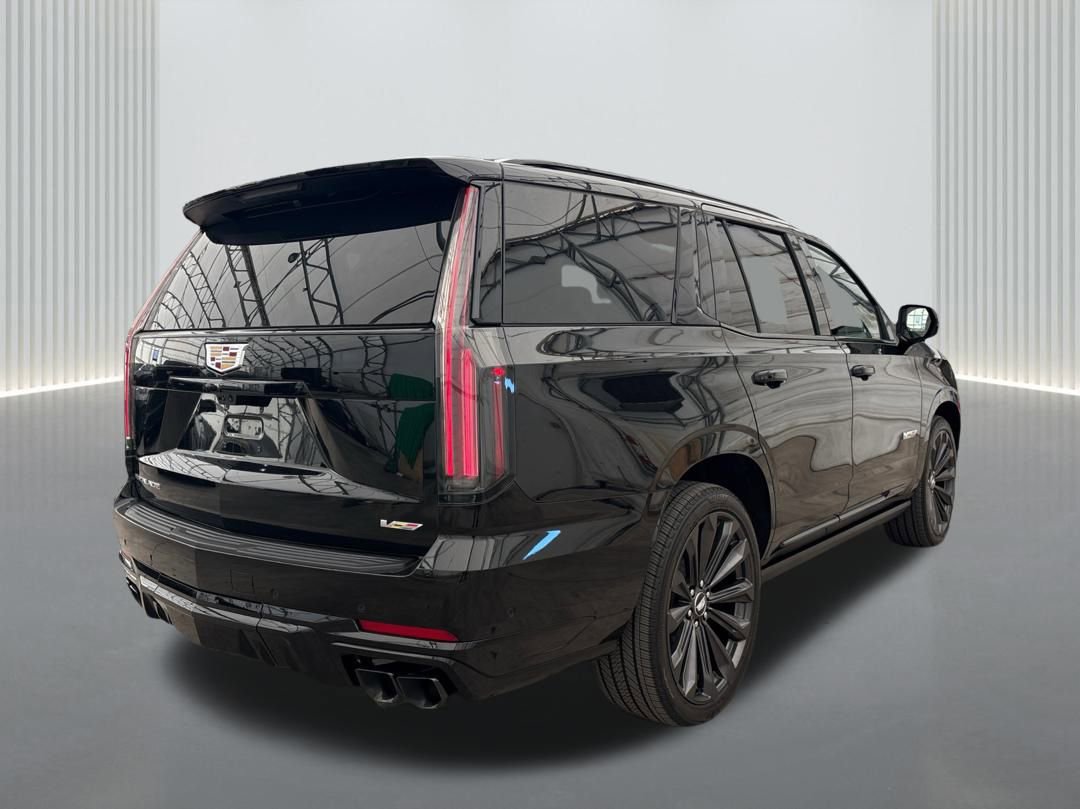 New 2025 Cadillac Escalade V image 5
