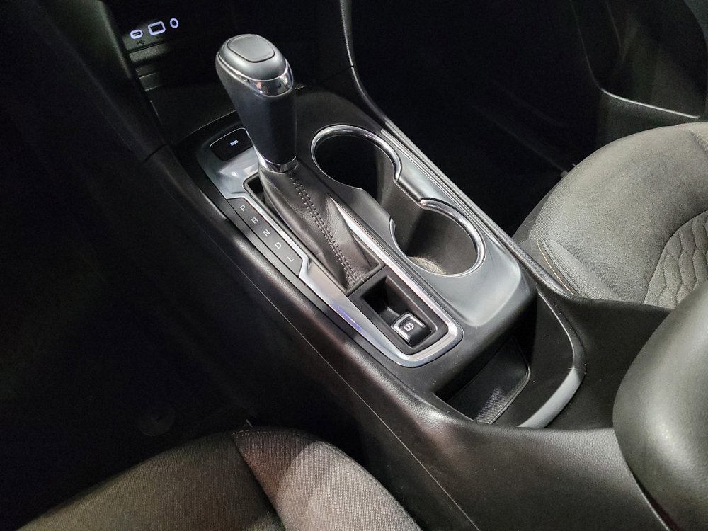 Used 2019 Chevrolet Equinox LT w/ Sun & Navigation Package image 26