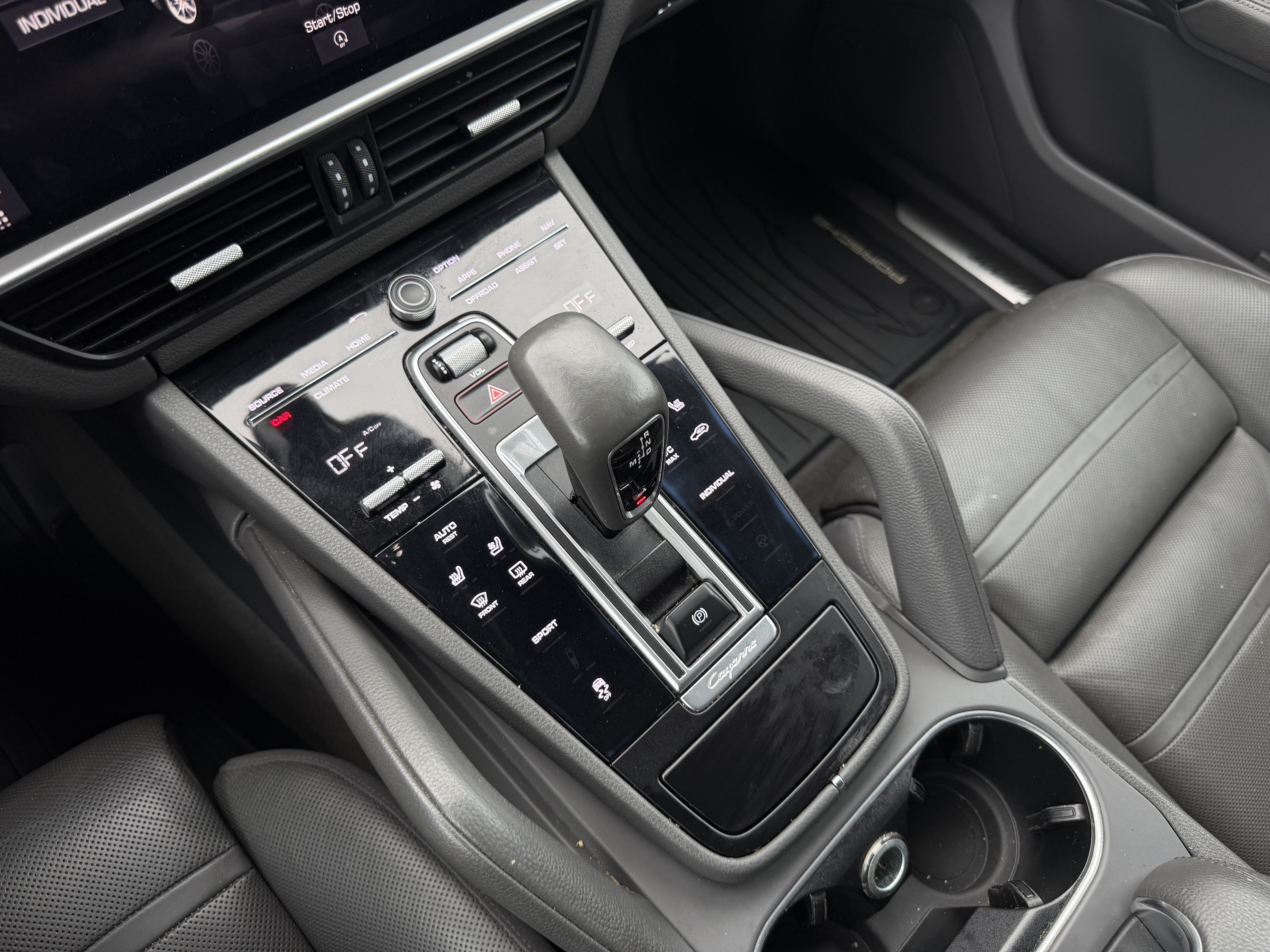 Used 2019 Porsche Cayenne AWD/4WD image 27