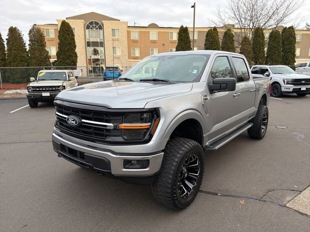 Used 2025 Ford F150 XLT w/ Equipment Group 301A Standard AWD/4WD image 3