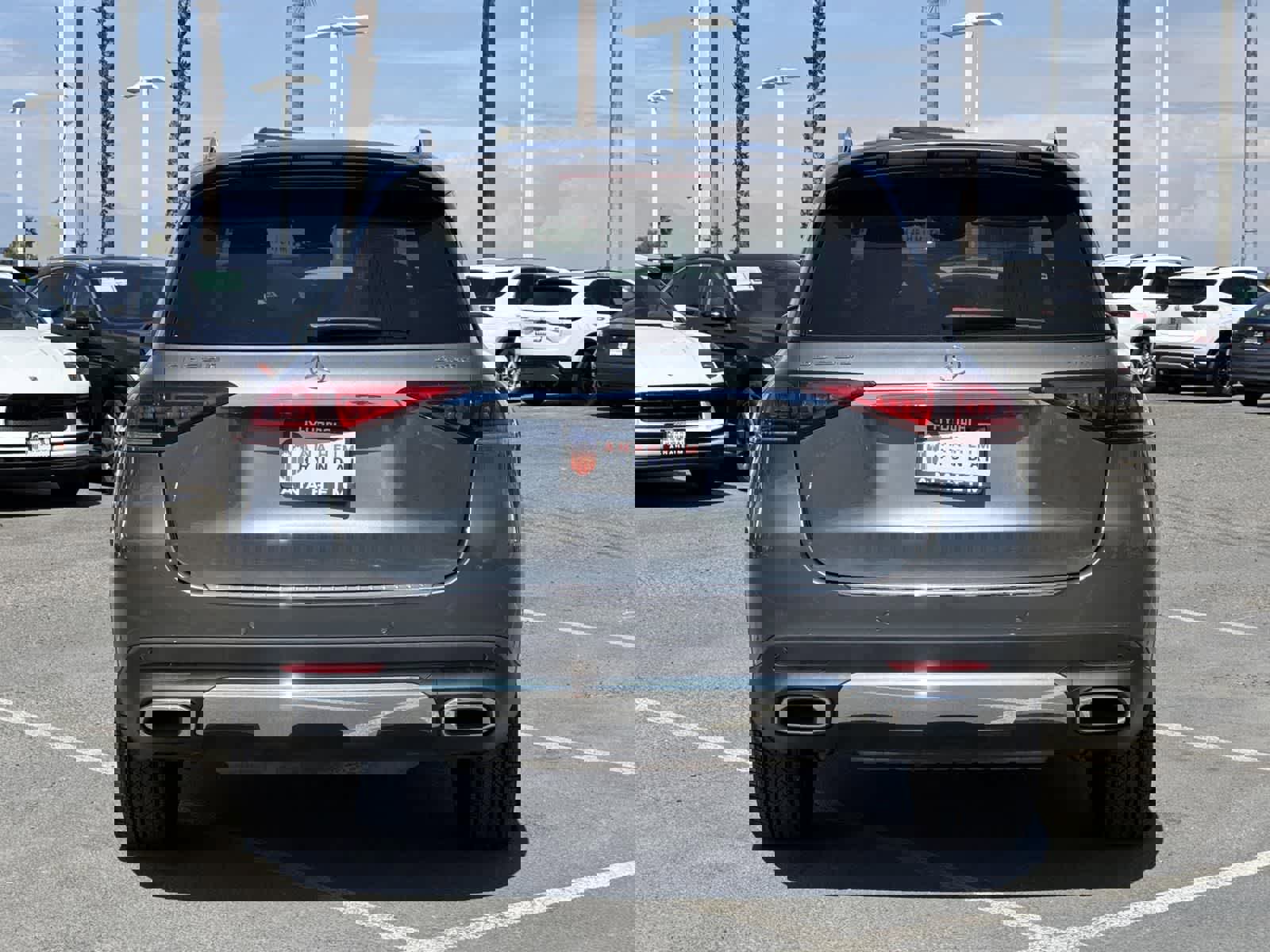 Used 2022 Mercedes-Benz GLE 350 4MATIC image 4