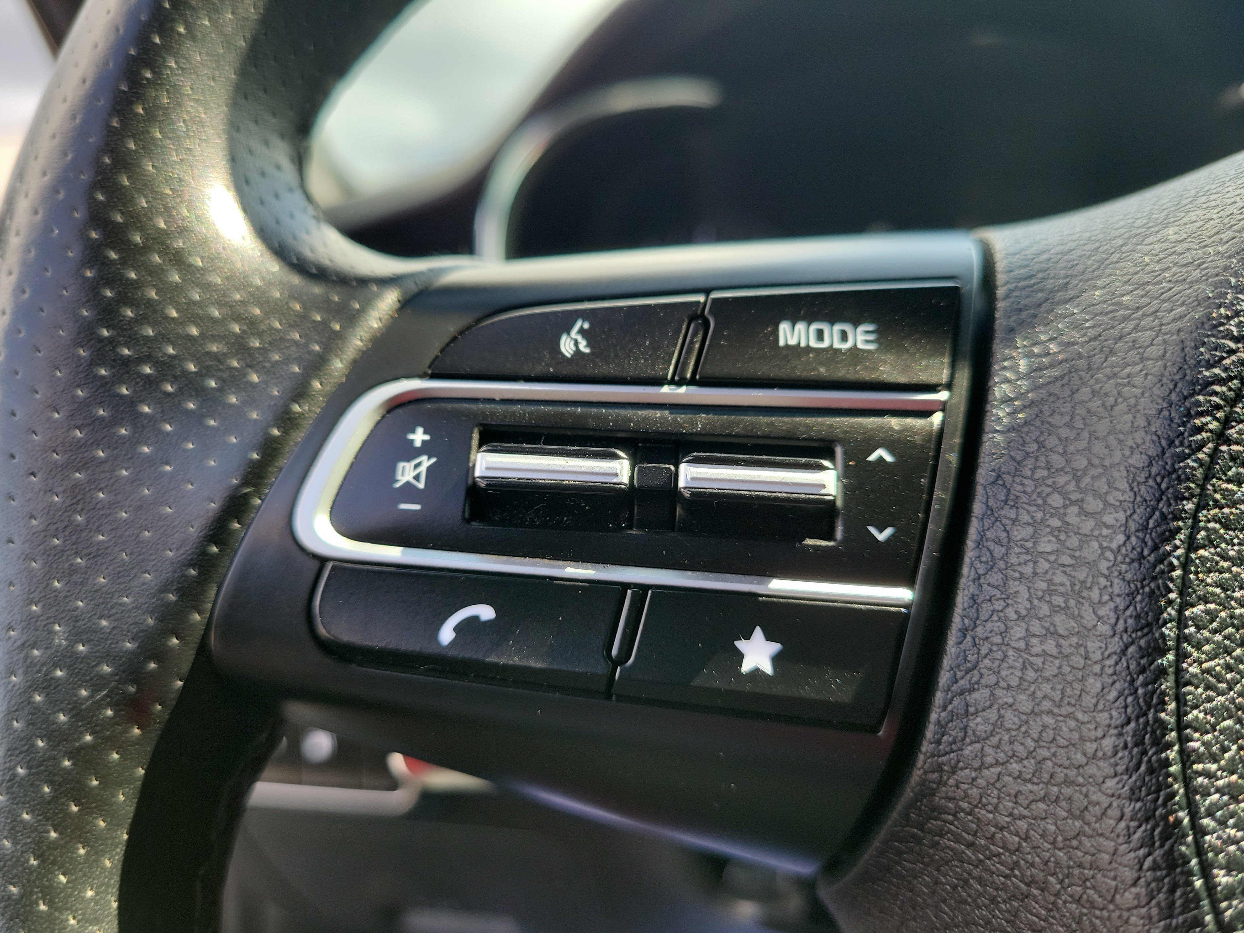 Certified 2022 Kia Stinger GT-Line RWD image 21