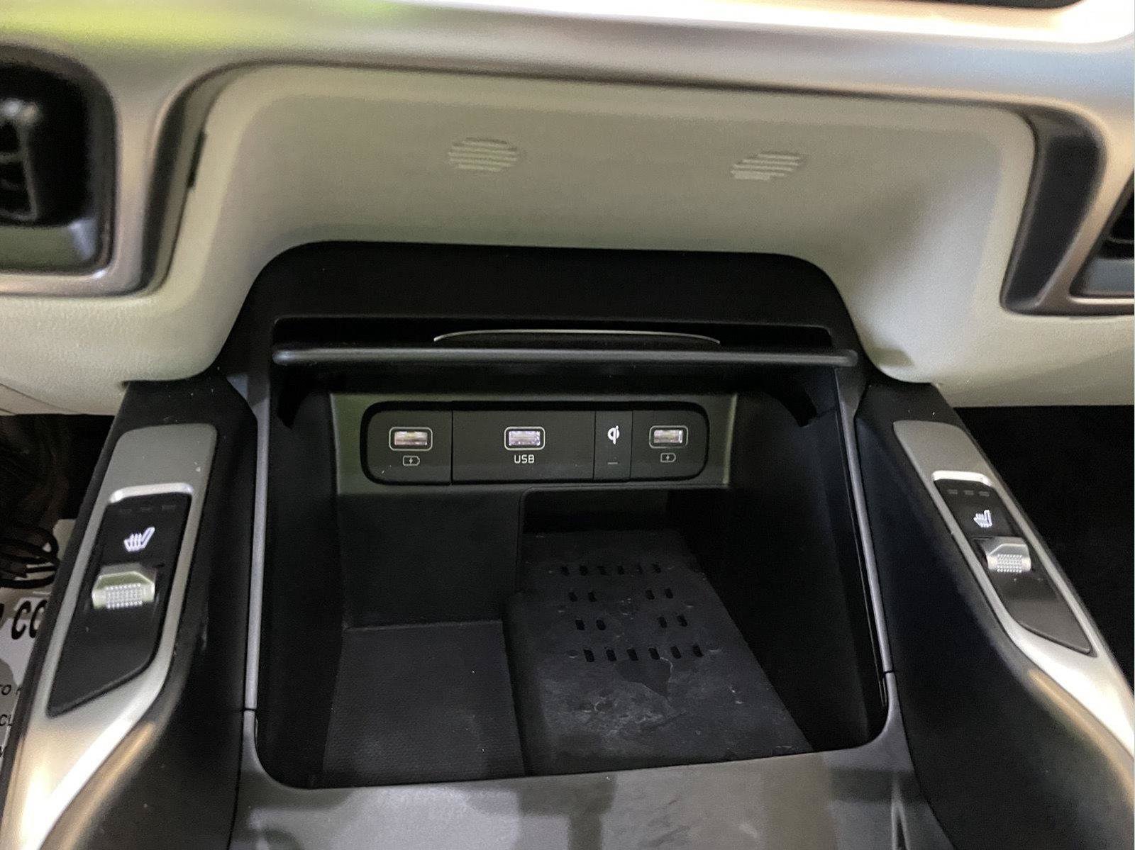 Used 2023 Kia Sorento S w/ Panoramic Sunroof Package FWD image 31