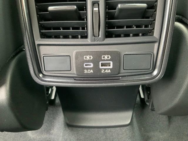 Certified 2025 Subaru Forester Limited image 19