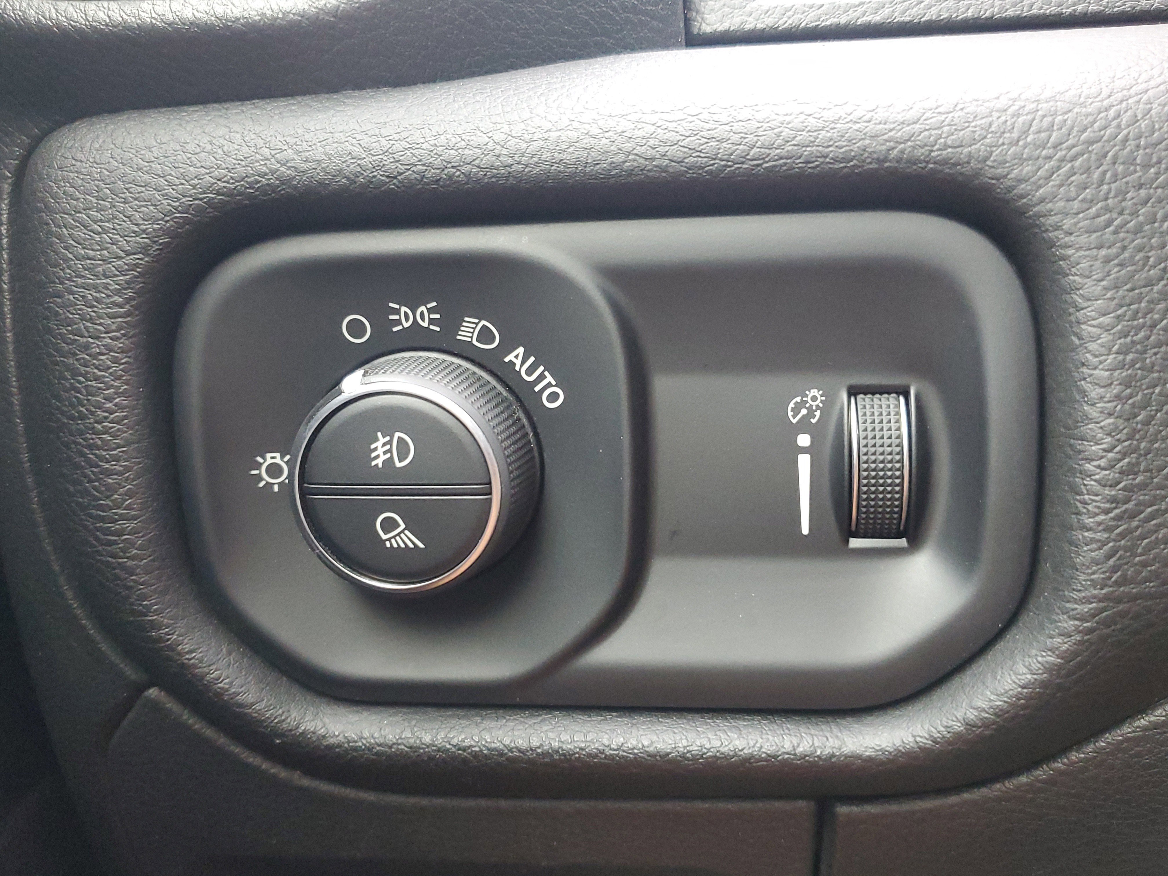 Used 2023 RAM 1500 Big Horn image 25