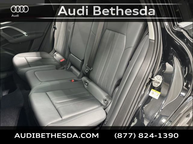 Certified 2025 Audi Q5 2.0T Premium Plus w/ Premium Plus image 29