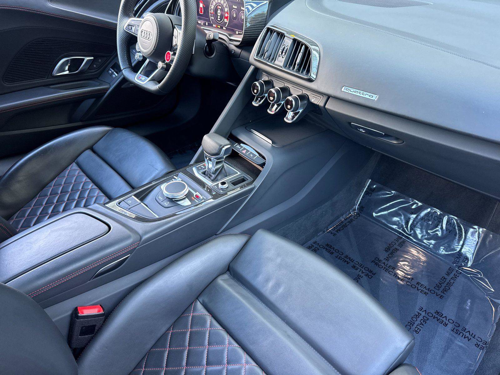 Used 2020 Audi R8 V10 performance image 31