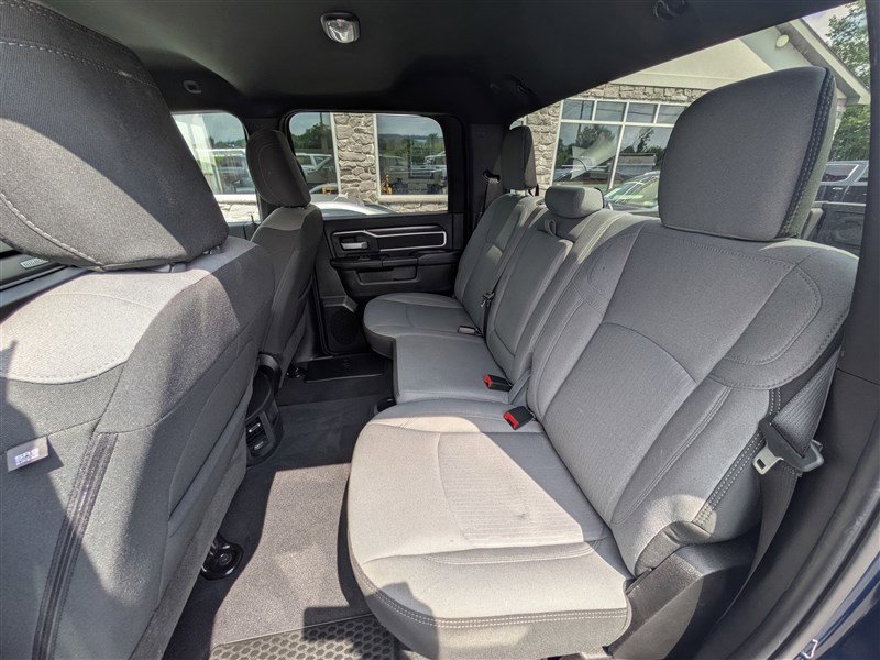 Used 2024 RAM 2500 Big Horn w/ Bed Utility Group image 19