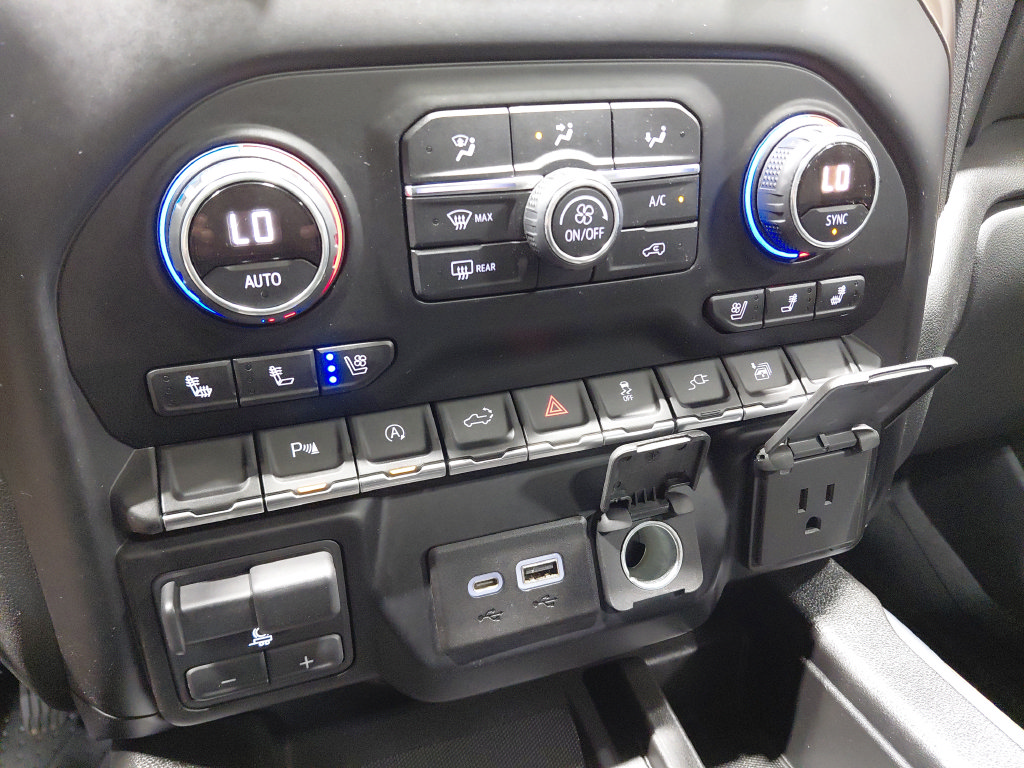 Used 2019 Chevrolet Silverado 1500 High Country w/ Max Trailering Package AWD/4WD image 41