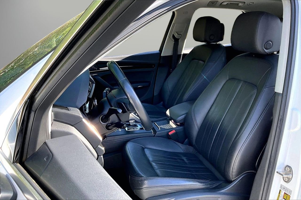 Used 2019 Audi Q5 2.0T Premium Plus w/ Premium Plus Package AWD/4WD image 22