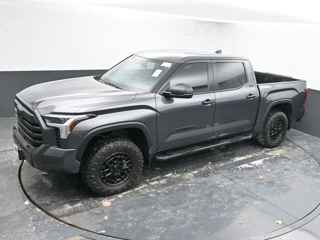 Used 2025 Toyota Tundra SR5 image 33