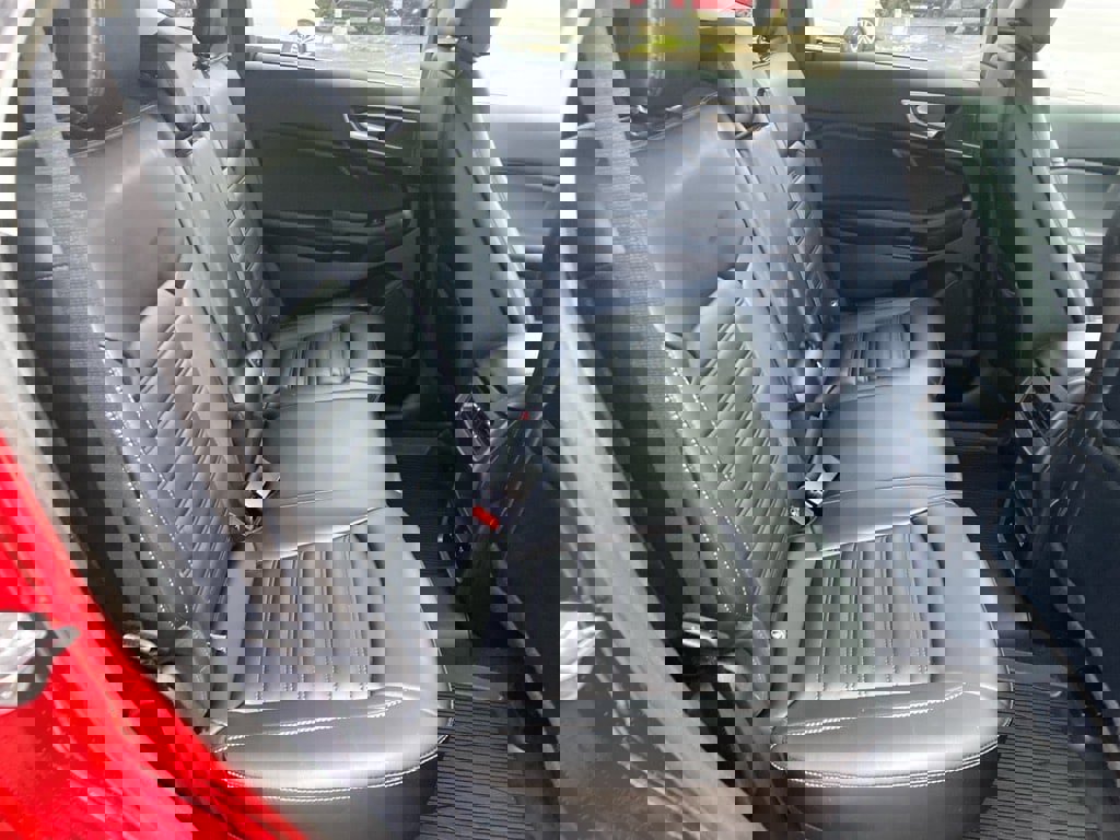 Used 2024 Ford Edge SEL w/ Convenience Package image 23