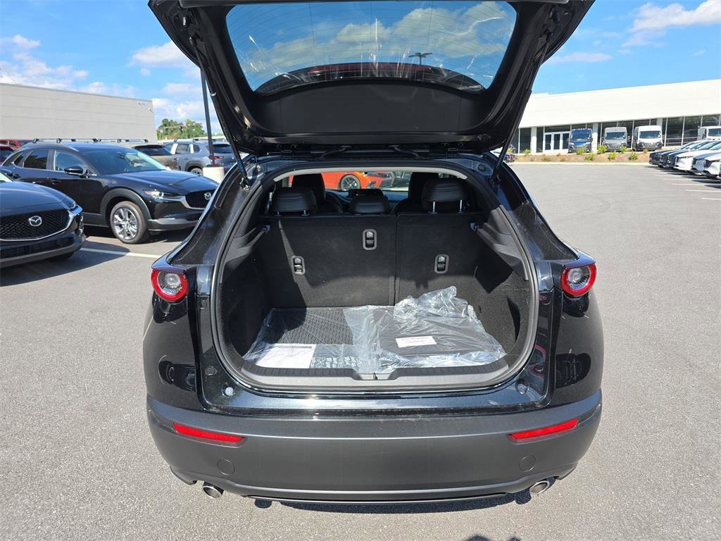 New 2025 MAZDA CX-30 AWD 2.5 S w/ Select Sport Pkg image 3