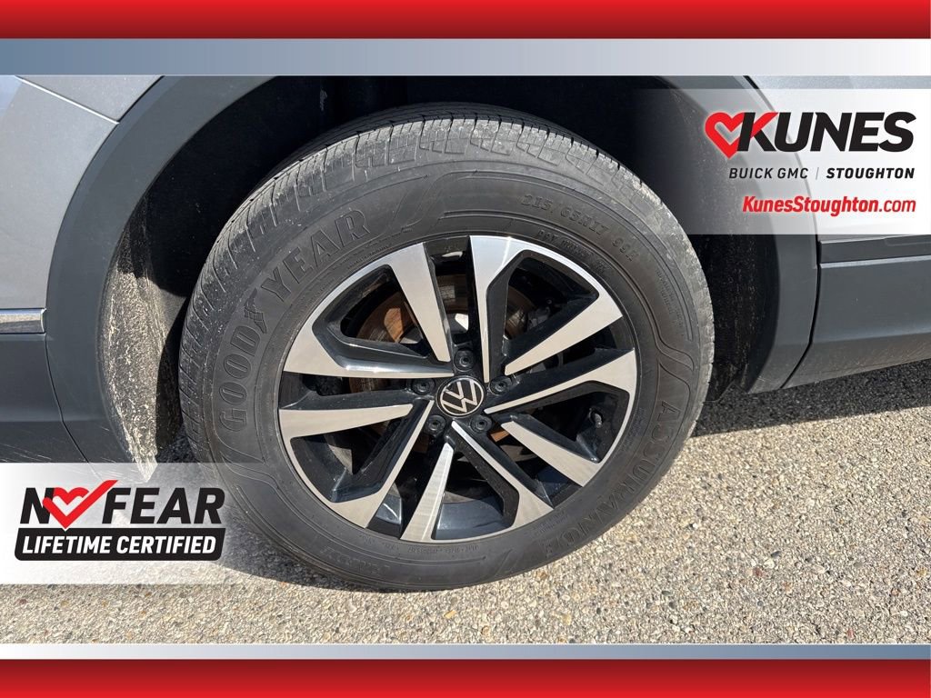 Used 2024 Volkswagen Tiguan S image 13