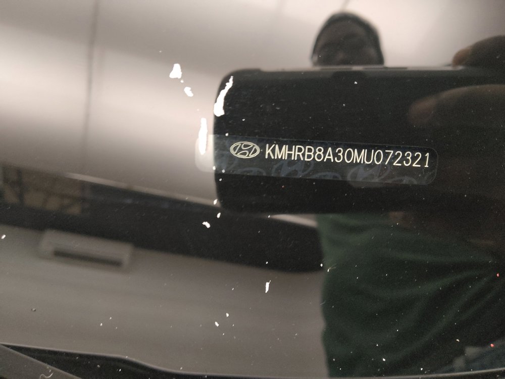 Used 2021 Hyundai Venue SE FWD image 33