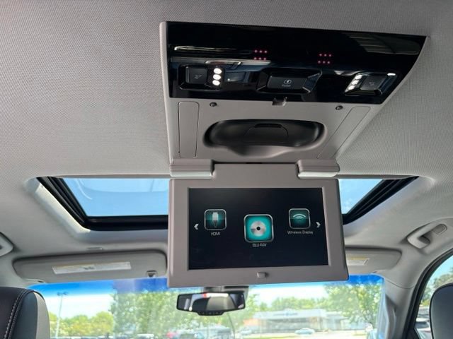 Used 2019 GMC Yukon Denali w/ Open Road Package AWD/4WD image 23