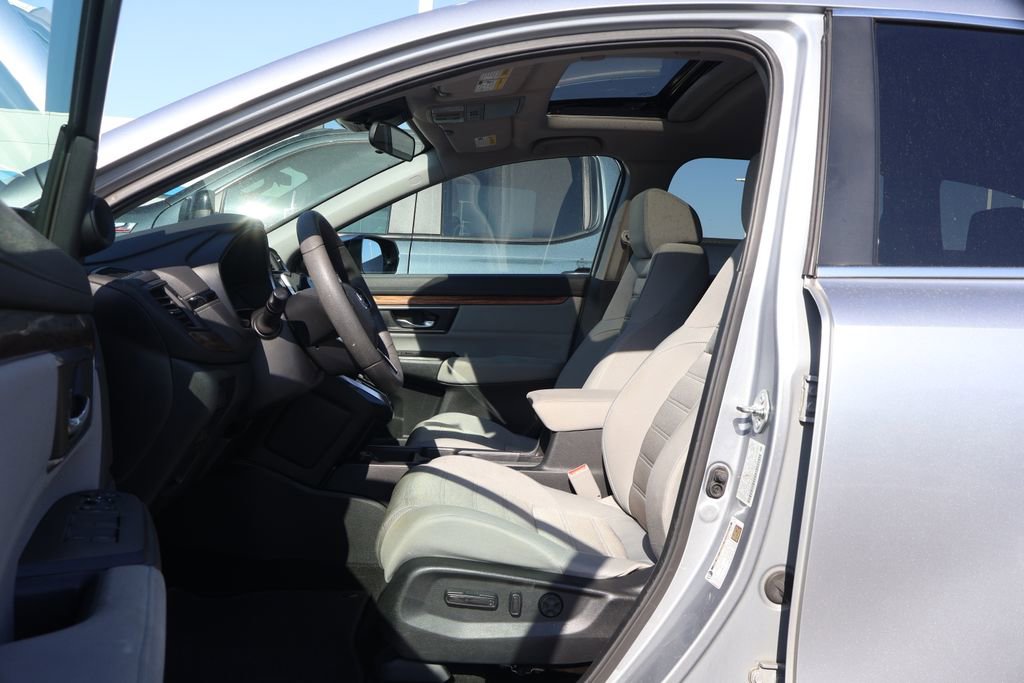 Used 2017 Honda CR-V EX image 8