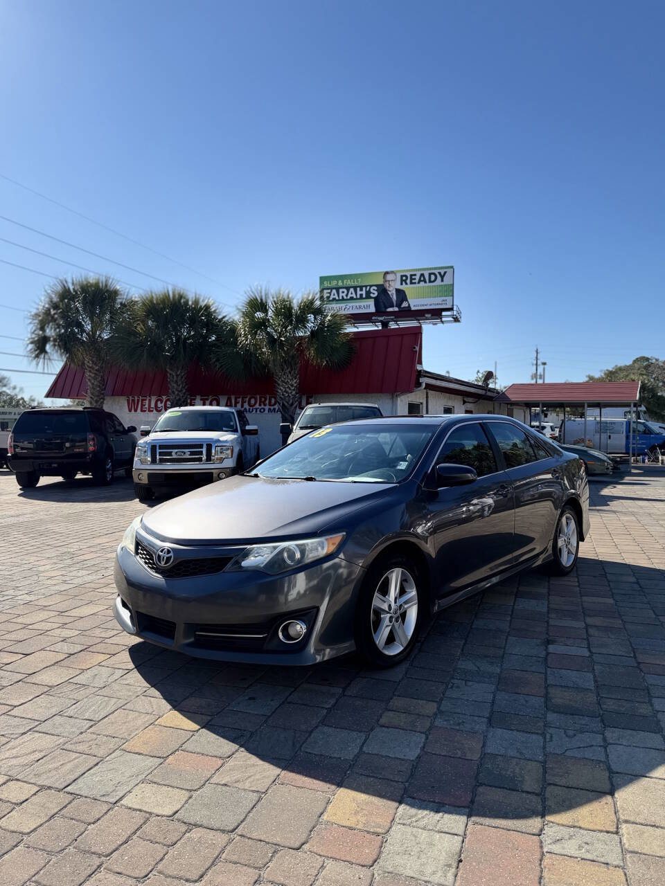 Used 2013 Toyota Camry SE image 9
