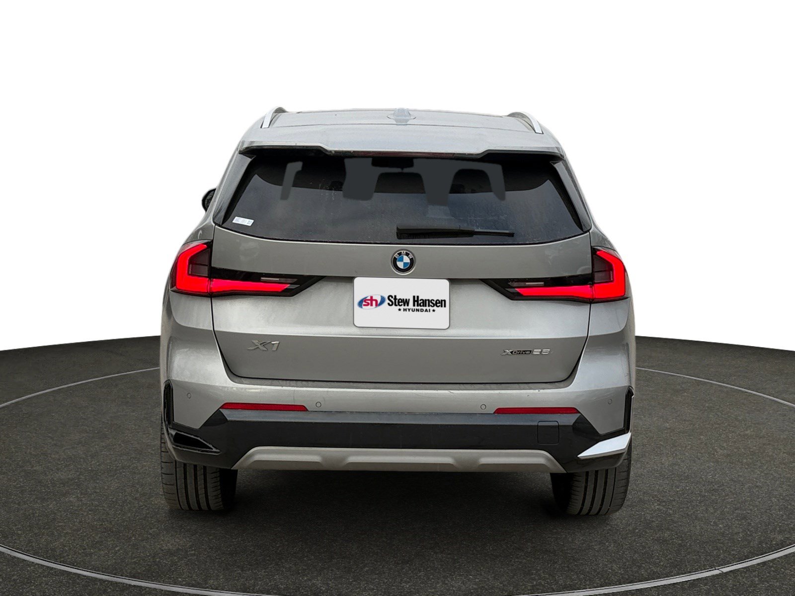 Used 2023 BMW X1 xDrive28i w/ Premium Package image 5