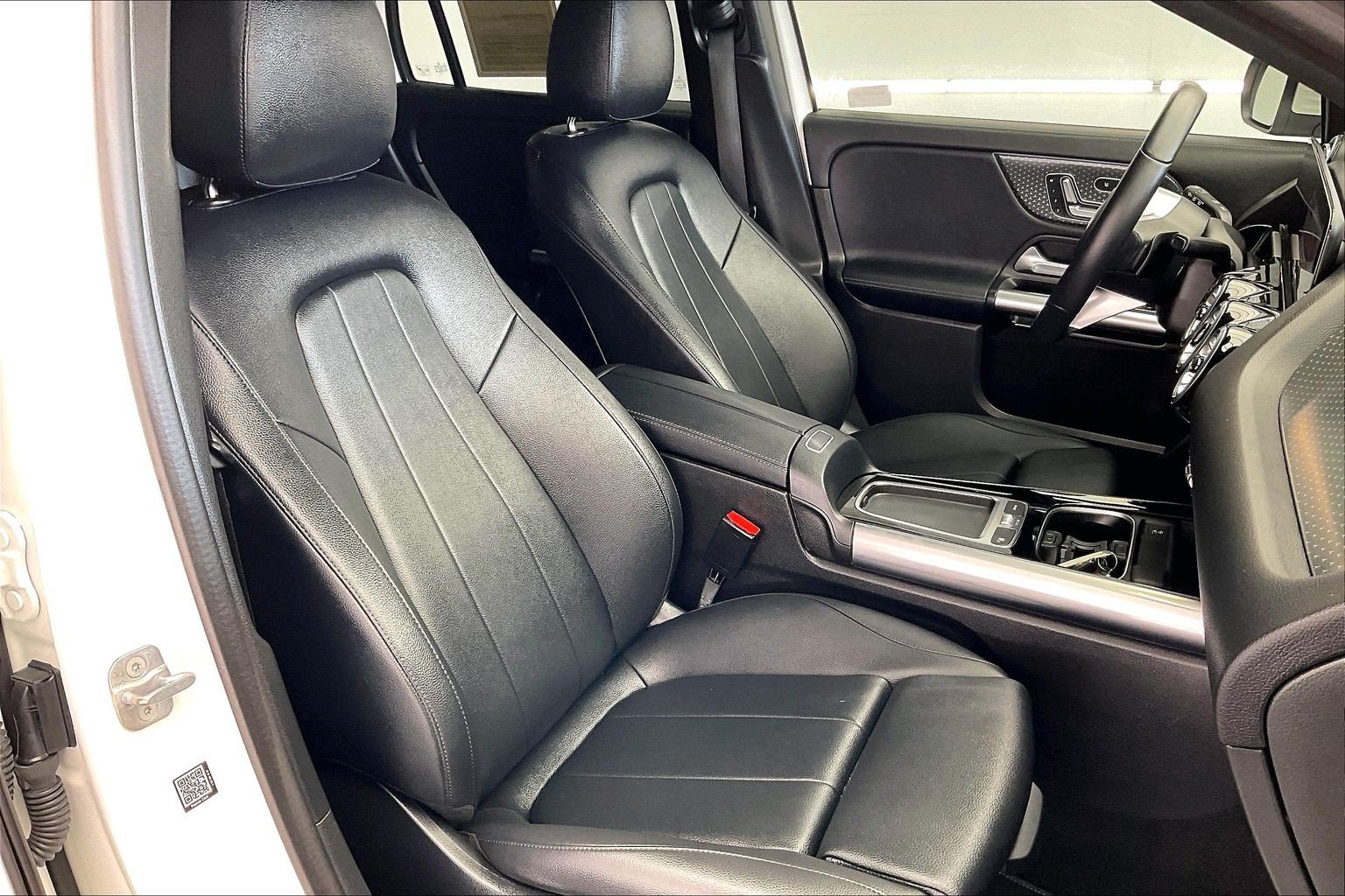 Used 2024 Mercedes-Benz GLA 250 4MATIC image 6
