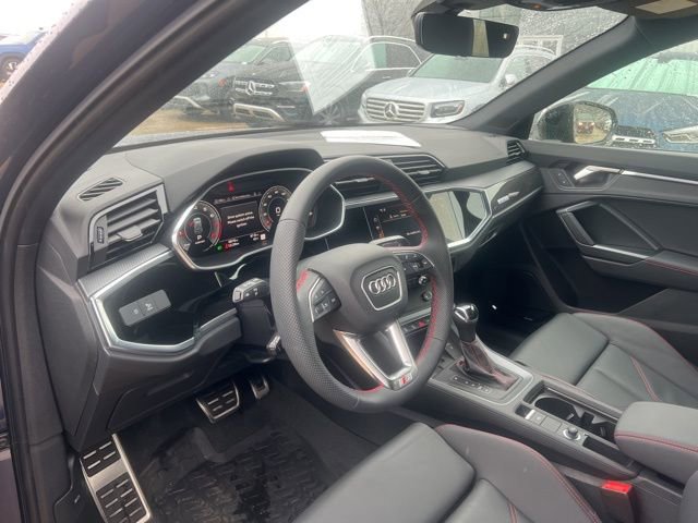 Used 2025 Audi Q3 2.0T Premium Plus w/ Premium Plus Package image 12