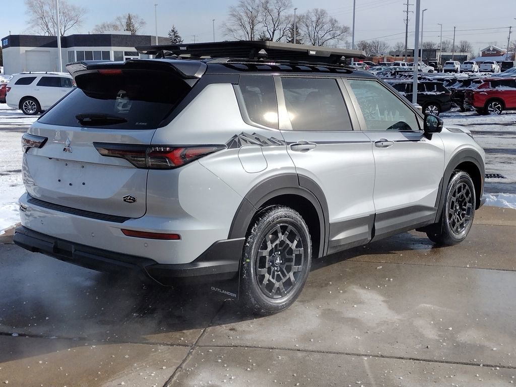 New 2026 Mitsubishi Outlander Trail Edition image 16