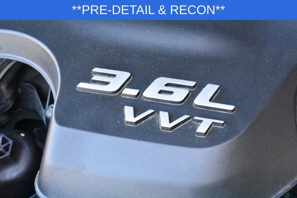 Used 2014 Chrysler 300 AWD w/ Driver Convenience Group image 26