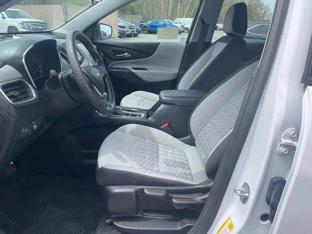 Used 2024 Chevrolet Equinox LS AWD/4WD image 39