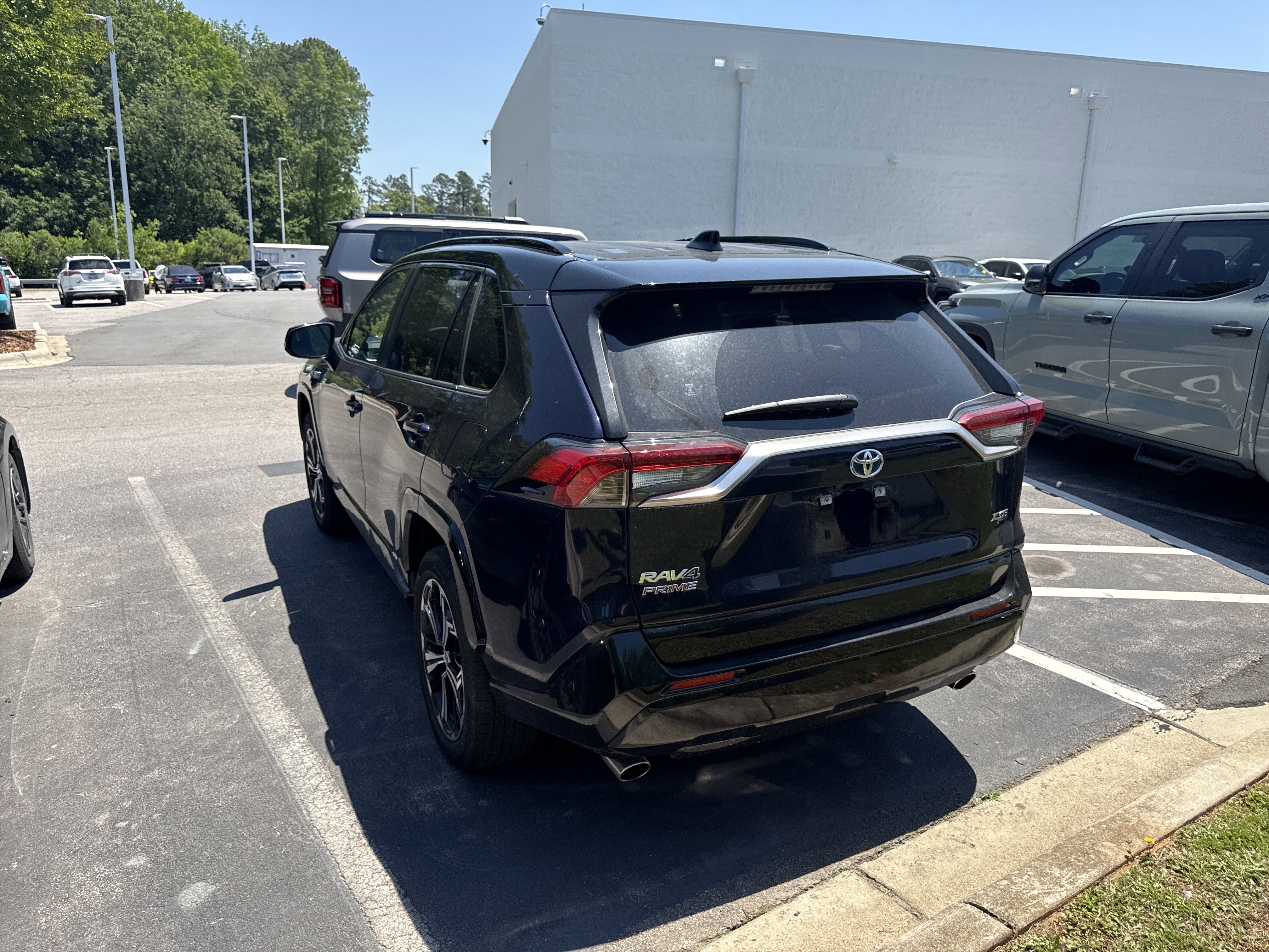 Used 2024 Toyota RAV4 XSE AWD/4WD image 44